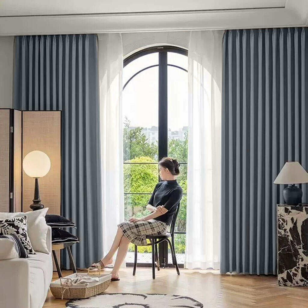 ARÔME HOME Závěs zatemňovací šedá, 135 x 245 cm