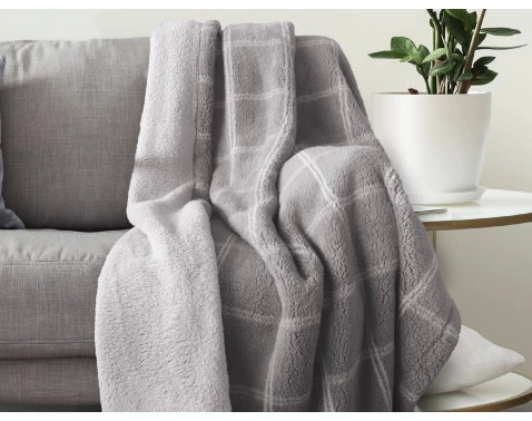 Deka Sherpa 150x200 cm, šedé kostky