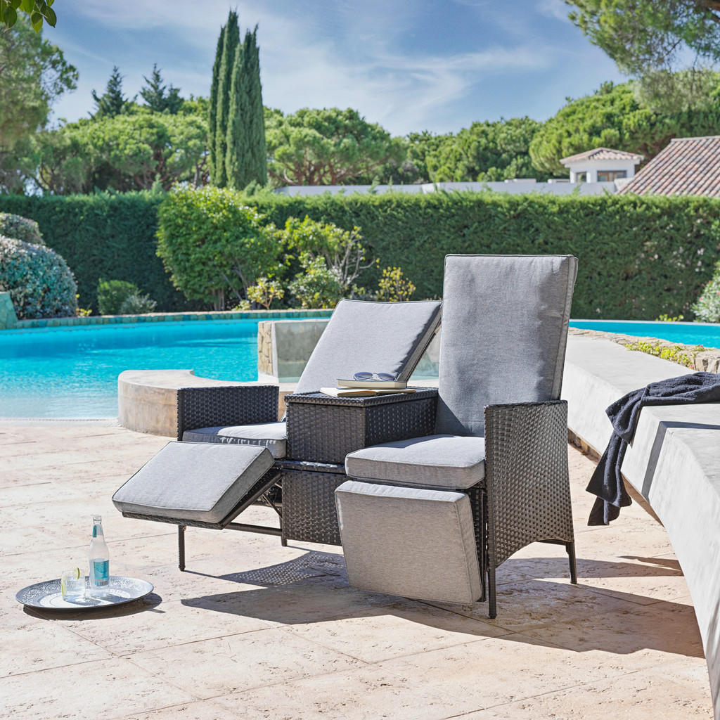 Luca Bessoni SADA NA BALKON 1